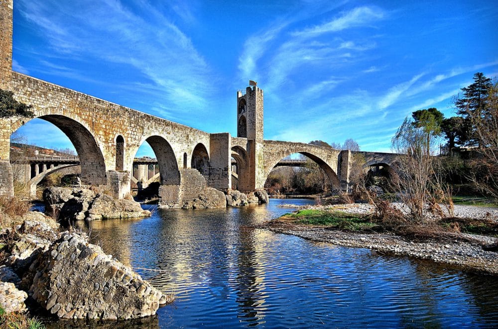 excursió cultural a Besalú